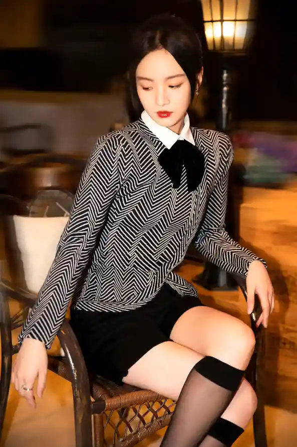 在线播放无码成动漫视频_女邻居丰满的奶水完整版_亚洲五月综合缴情在线观看