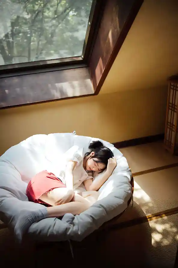 在线播放无码成动漫视频_女邻居丰满的奶水完整版_亚洲五月综合缴情在线观看