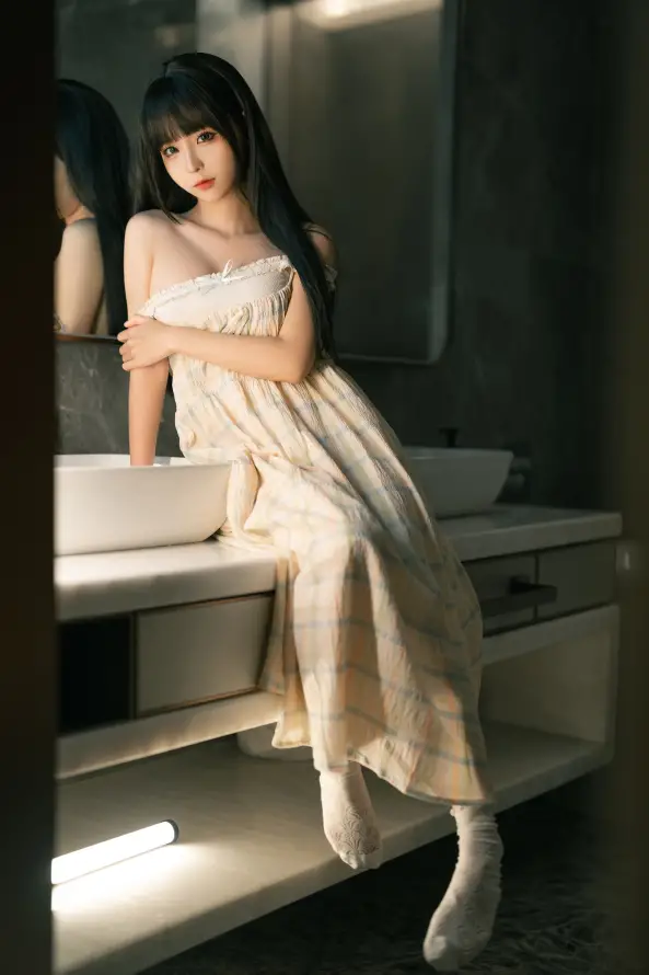 在线播放无码成动漫视频_女邻居丰满的奶水完整版_亚洲五月综合缴情在线观看